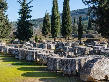 Book a 7 Day Tour Of The Peloponnese, Delphi & Meteora