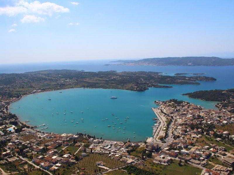 Book a Private Transfer by Minivan to Porto Heli - Costa (Spetses Ferry) from Athens