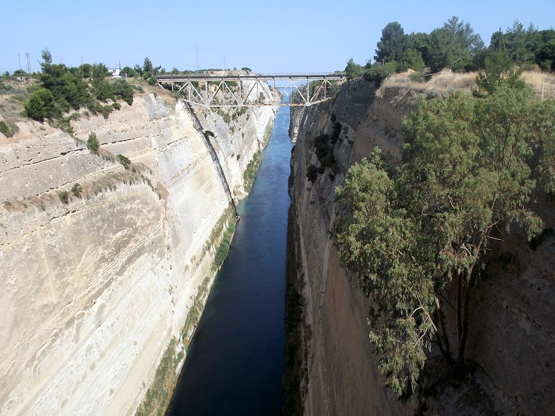 Discover the Corinth Canal